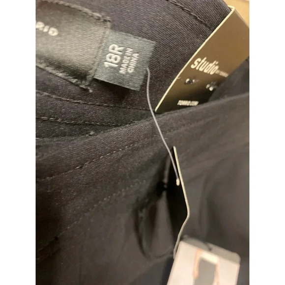 New with tags torrid studio high-rise relaxed stretch black trouser pant… - Picture 4 of 6
